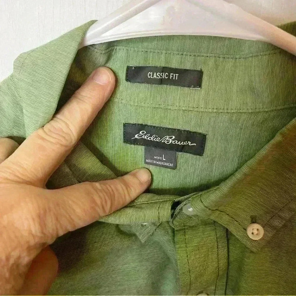 Eddie Bauer Classic Fit Button Down Shirt Men Large Green Collared Long Sleeve - Picture 5 of 6
